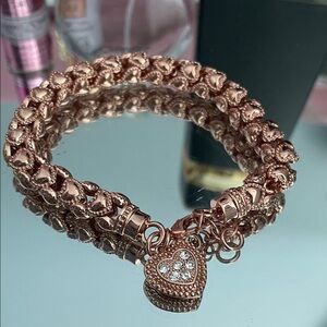 ✨Rose Gold Heart Charm Bracelet W/Bling Heart✨Preloved